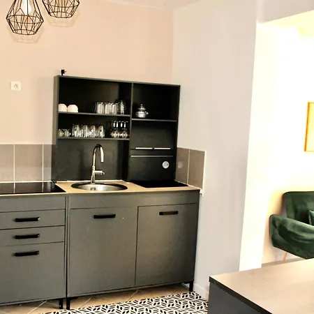 La Maison Du Cerisier بيت للعطل مانوسك